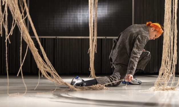 Corpi in Transito: Marras, Caravano e Peña tra Scultura e Performance