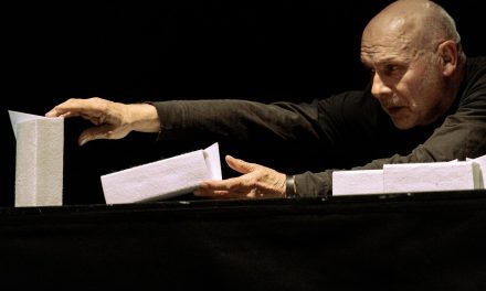 Il dolore sotto l’elmo nemico | I Persiani